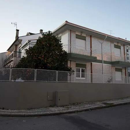 70s House By Capicua Homestay szállás Braga
