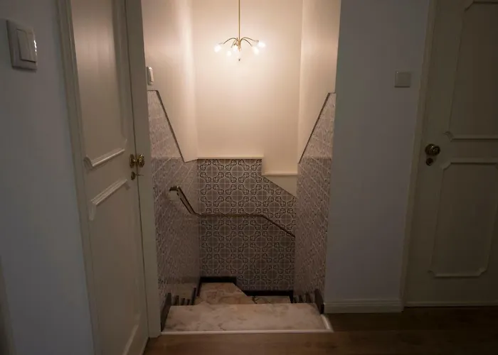 70s House By Capicua *